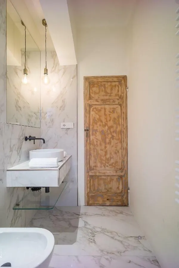 Luxury Apartment in Palazzo Spada Bologna